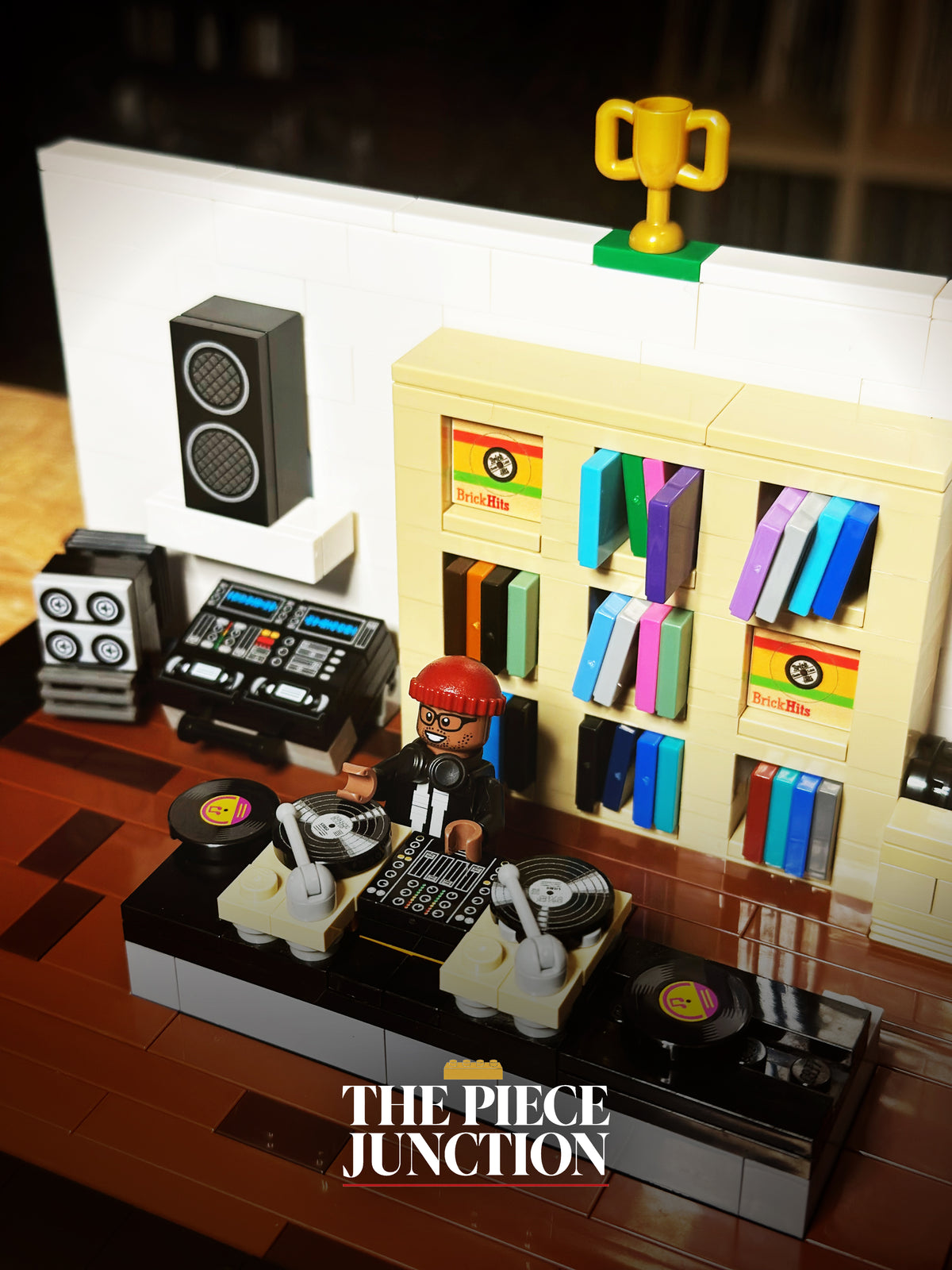 The Piece Junction (LEGO SET) – DJ Set & Record Collection PRE-ORDER